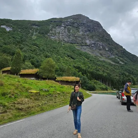 2-bedroom Stryn, Norway Apartmán *